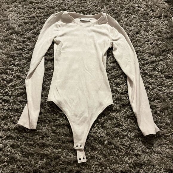 Abercrombie and fitch ribbed long sleeve bodysuit size medium - Picture 1 of 4